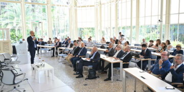 Auto ibride in Italia: boom di vendite ma serve una classificazione chiara