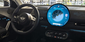 MINI Aceman E: il crossover elettrico compatto che unisce stile urbano e spirito d’avventura