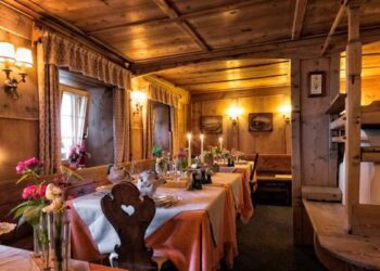 Tradizione ladina e sapori autentici: ristoranti di charme e birra artigianale nel cuore delle Dolomiti