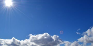 Ondata di calore in Italia: 16 città da bollino rosso, picchi fino a 40°C