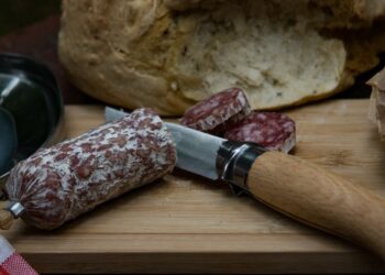 Salumi contaminati da salmonella: i lotti da evitare e cosa fare
