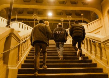 Coprifuoco per minori di 14 anni: ordinanza del sindaco e rientro obbligatorio entro le 00:30