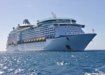 Carnival Triumph: quando una crociera da sogno si trasforma in incubo galleggiante