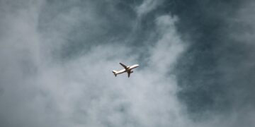 Dramma sfiorato a Delhi: aereo Air India prende fuoco con i passeggeri a bordo