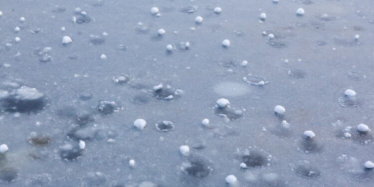 Allerta meteo in Italia: temporali e grandine in arrivo su Alpi e Appennini